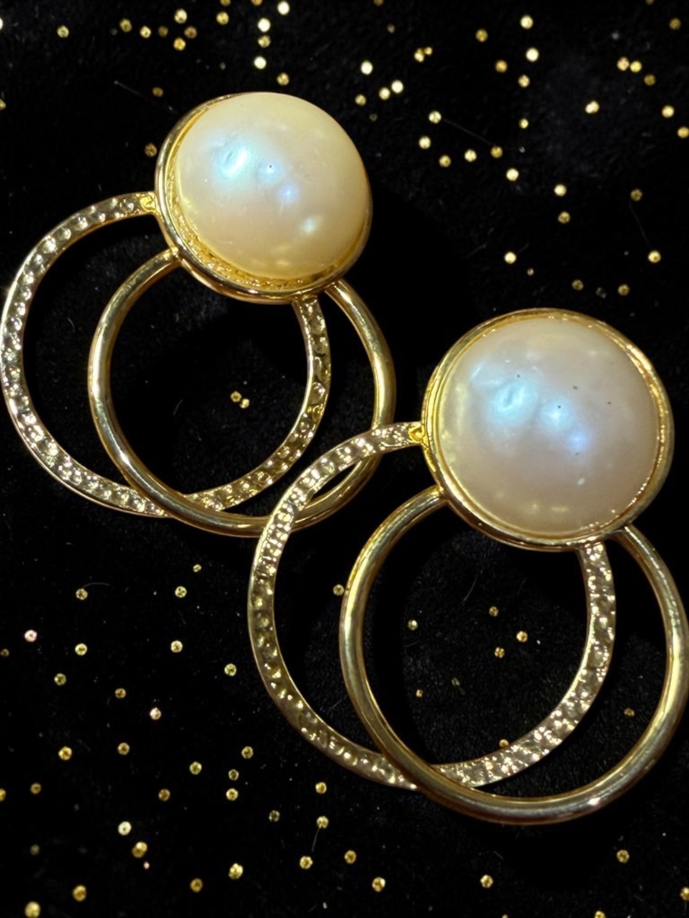 Vintage-Style Gold Tone Door Knocker Earrings - 1/12"